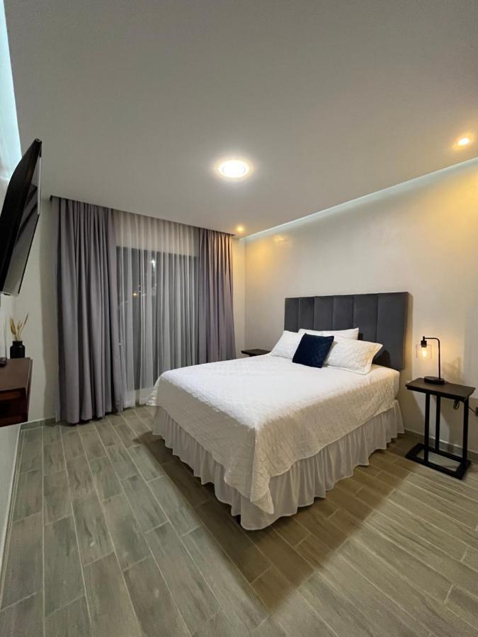 Apartamentos Orquidea Dorada Apt 101 & 104 Комаягуа Екстериор снимка